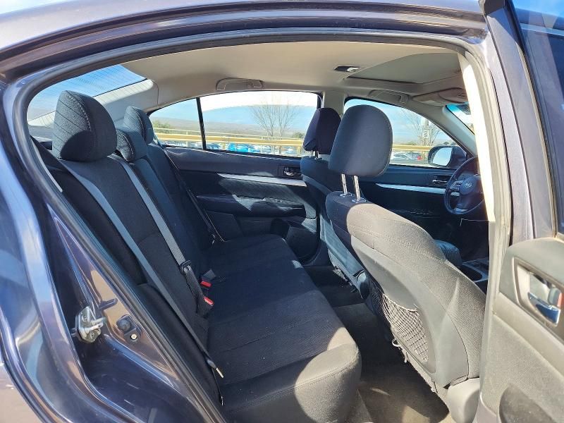 2014 Subaru Legacy 2.5i Premium