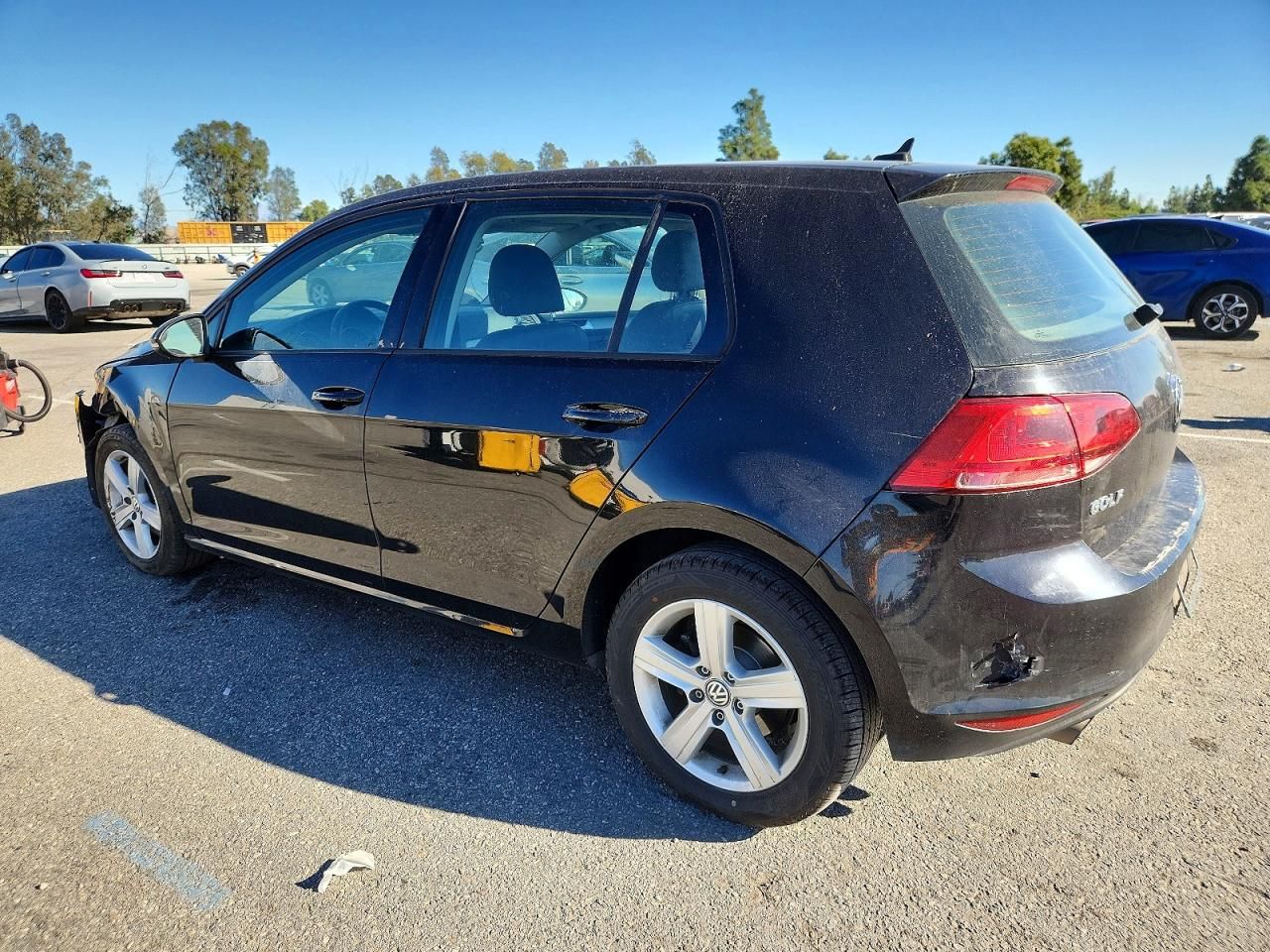 2017 Volkswagen Golf s