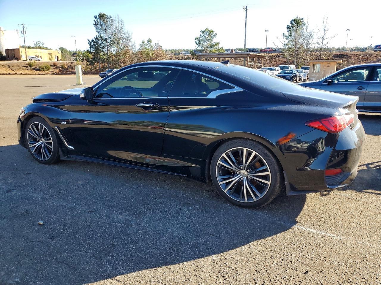 2017 Infiniti Q60 Premium