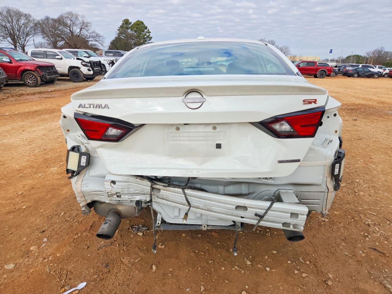 2023 Nissan Altima sr