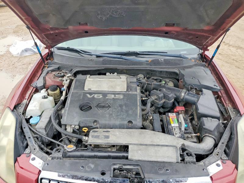 2004 Nissan Maxima se