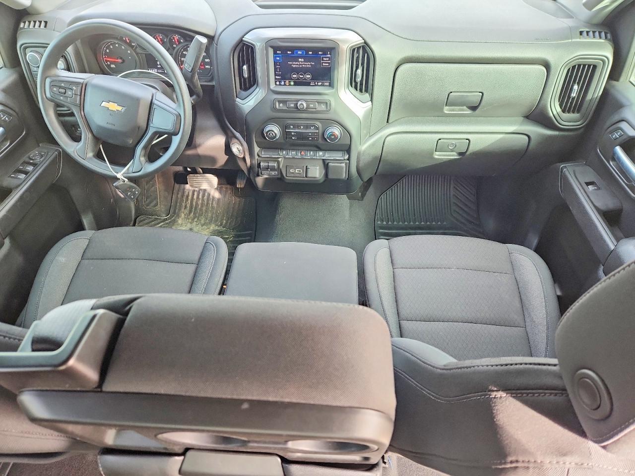 2025 Chevrolet Silverado K2500 Custom