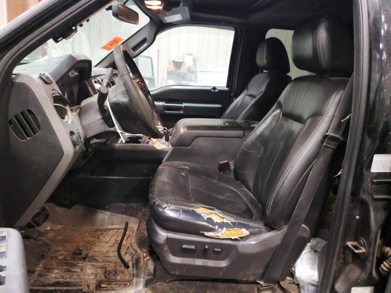 2011 Ford F350 Super Duty Flatbed Truck