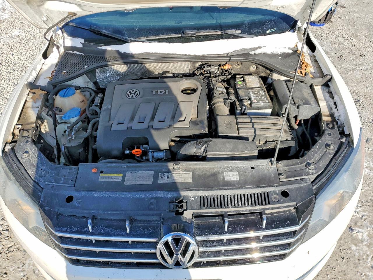 2013 Volkswagen Passat sel