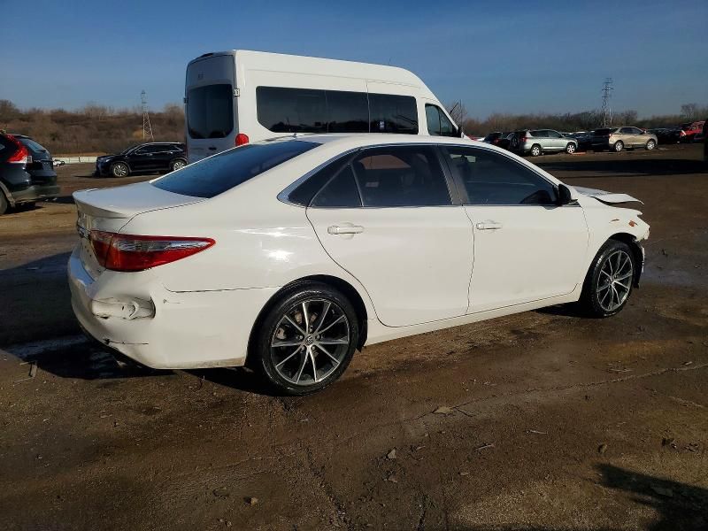 2016 Toyota Camry xse