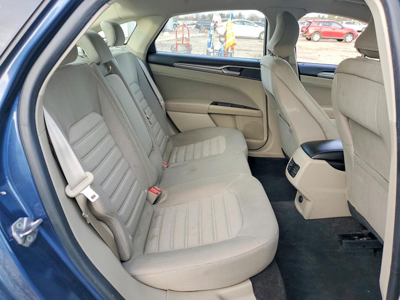 2019 Ford Fusion se
