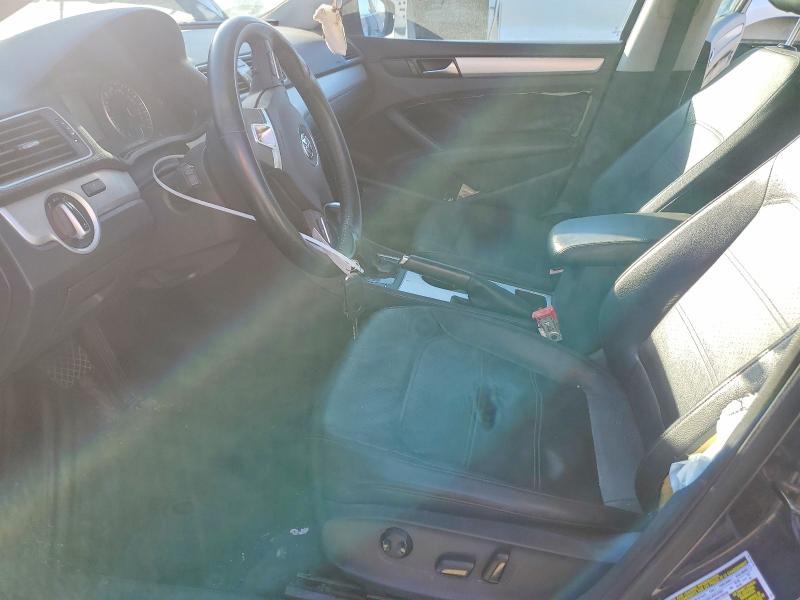 2013 Volkswagen Passat se