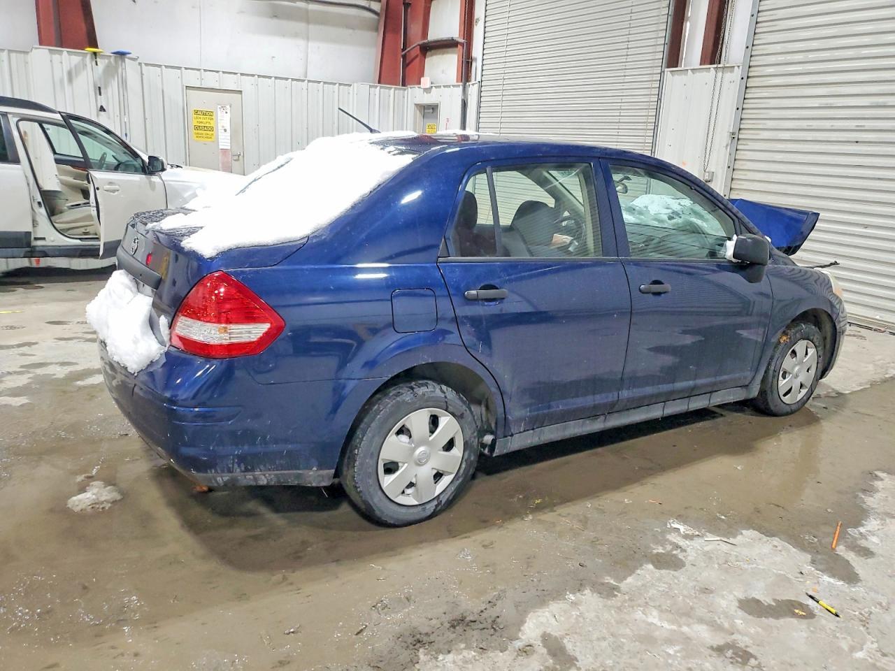 2009 Nissan Versa s