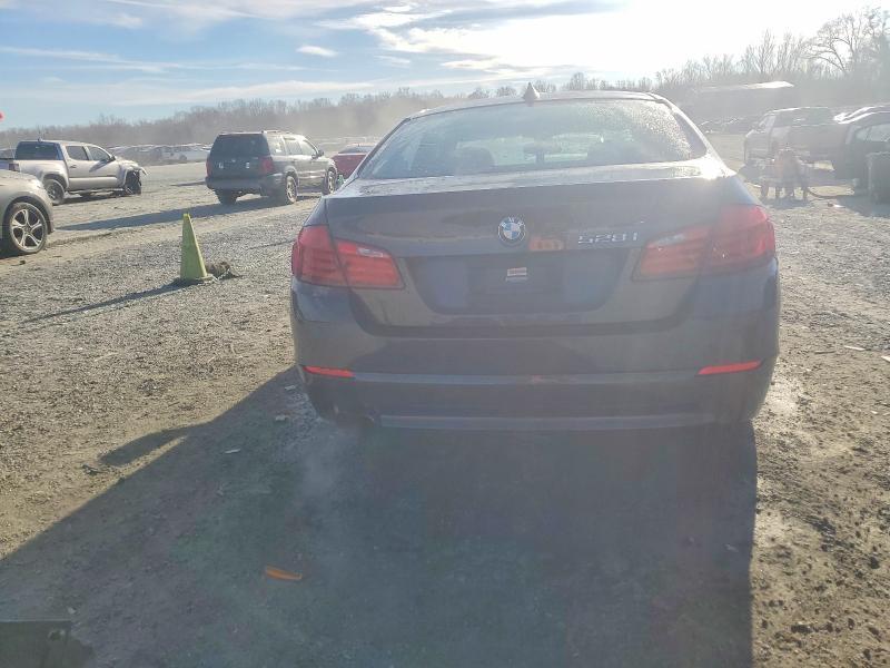 2013 BMW 528 i