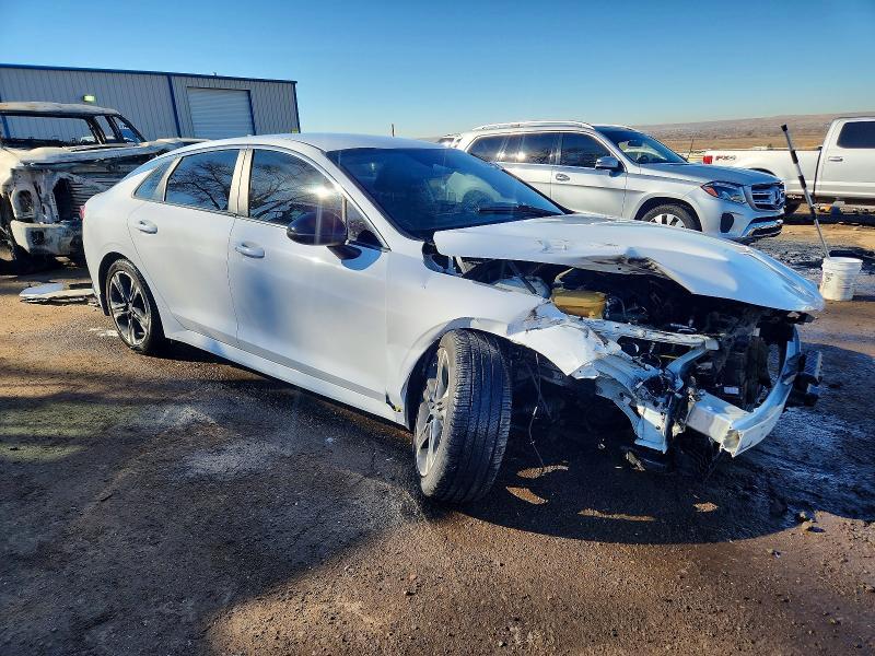 2022 KIA K5 gt Line