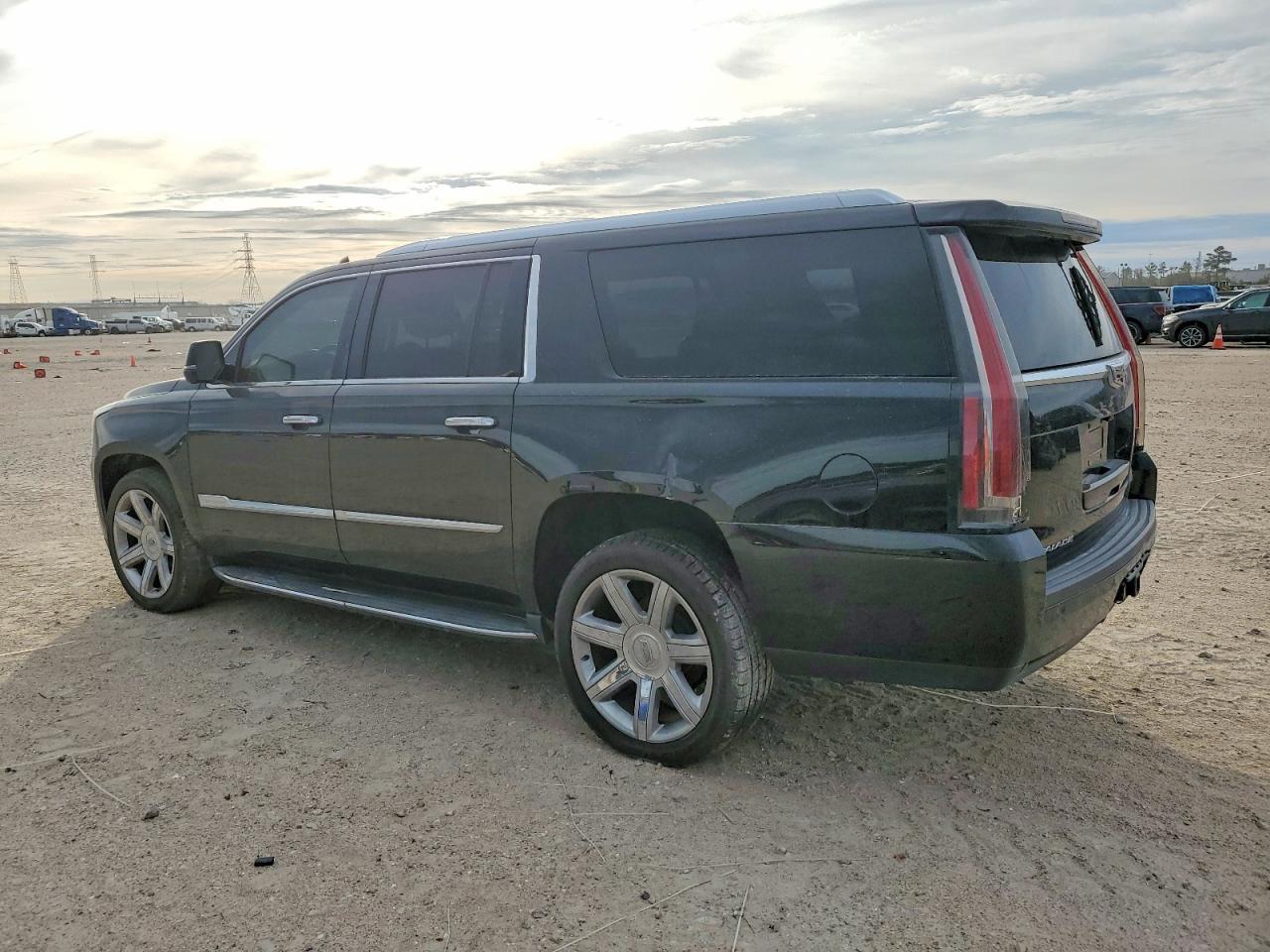 2018 Cadillac Escalade esv Premium Luxury