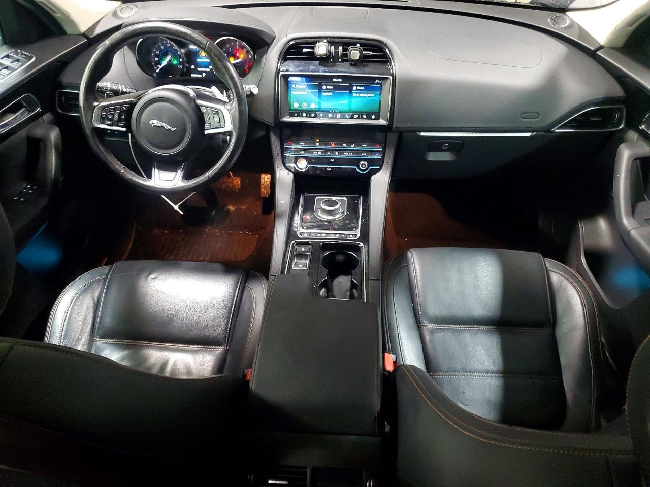2020 Jaguar F-pace Prestige