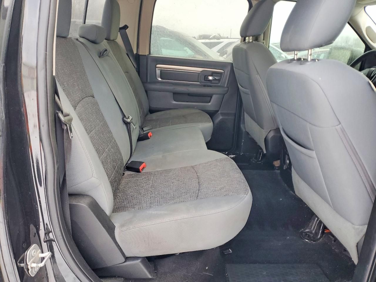 2016 Dodge Ram 1500 slt