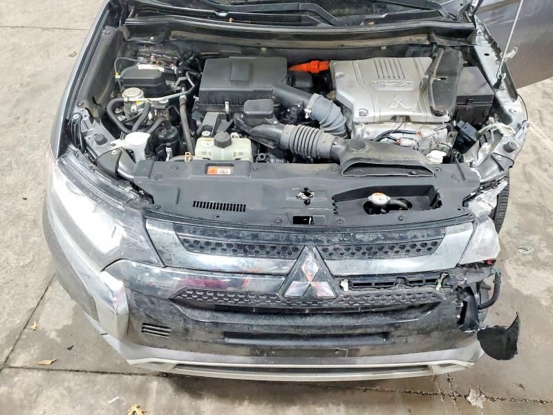 2022 Mitsubishi Outlander sel