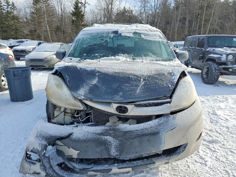 2007 Toyota Sienna ce