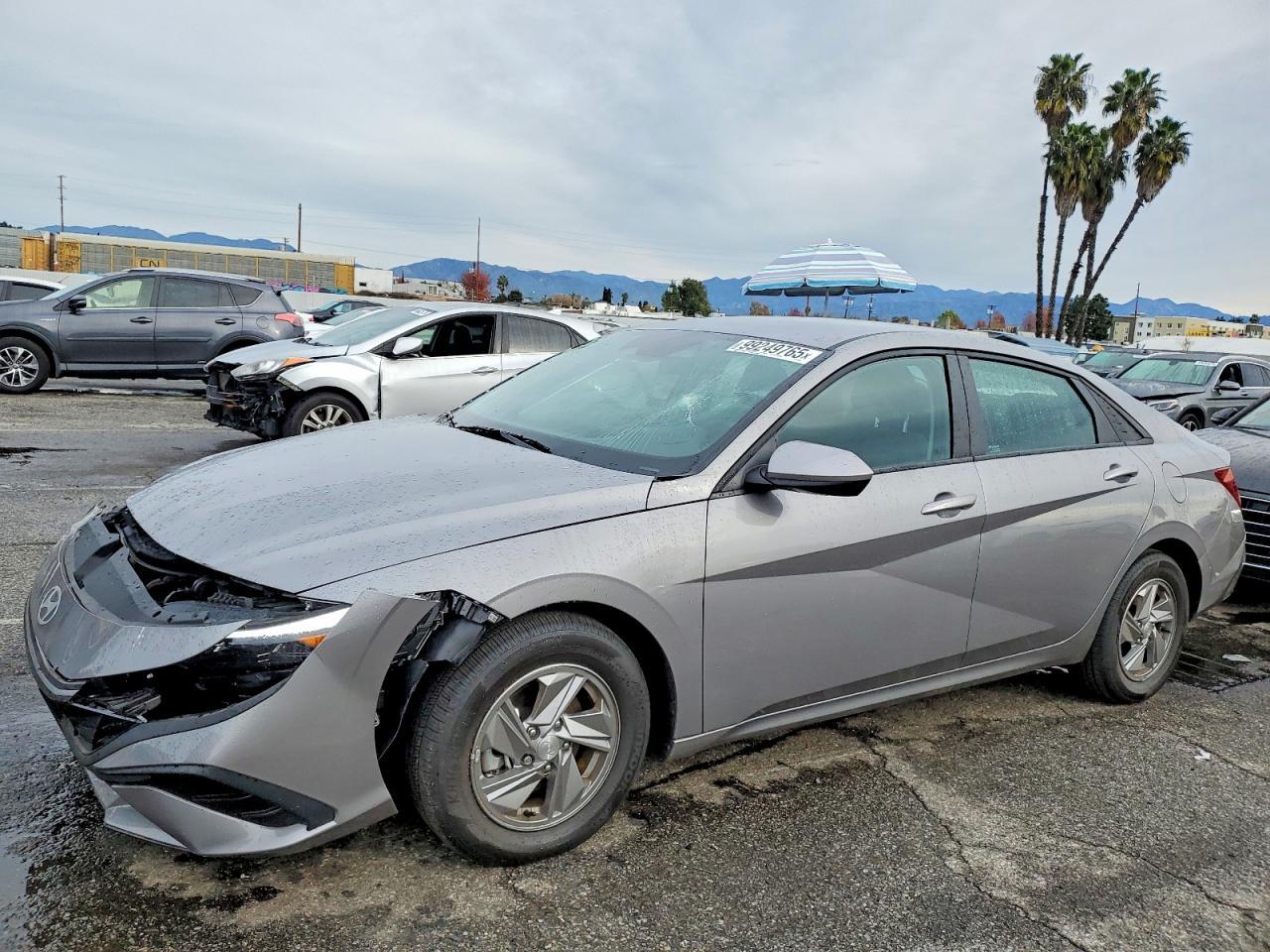 2025 Hyundai Elantra se