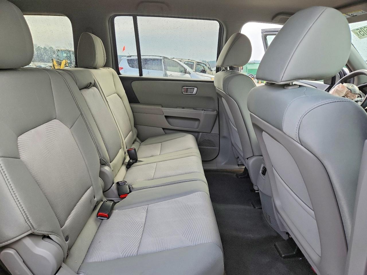 2013 Honda Pilot lx