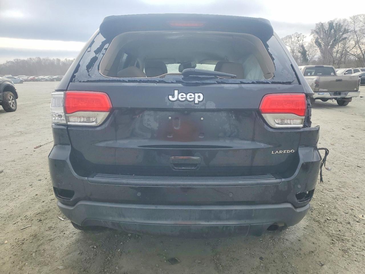 2017 Jeep Grand Cherokee Laredo