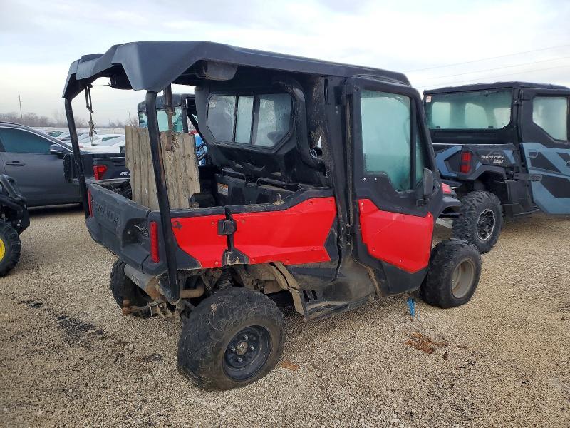 2016 Honda Pioneer 1000 Utility Vehicle
