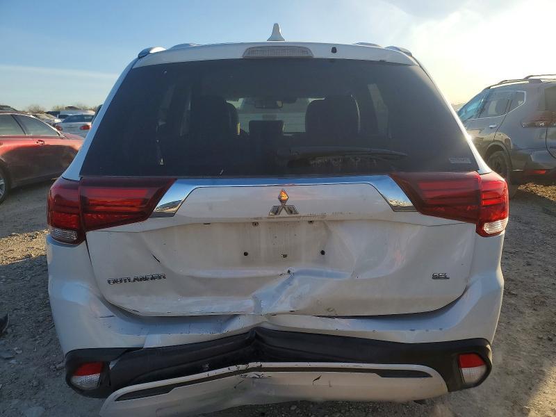 2020 Mitsubishi Outlander se