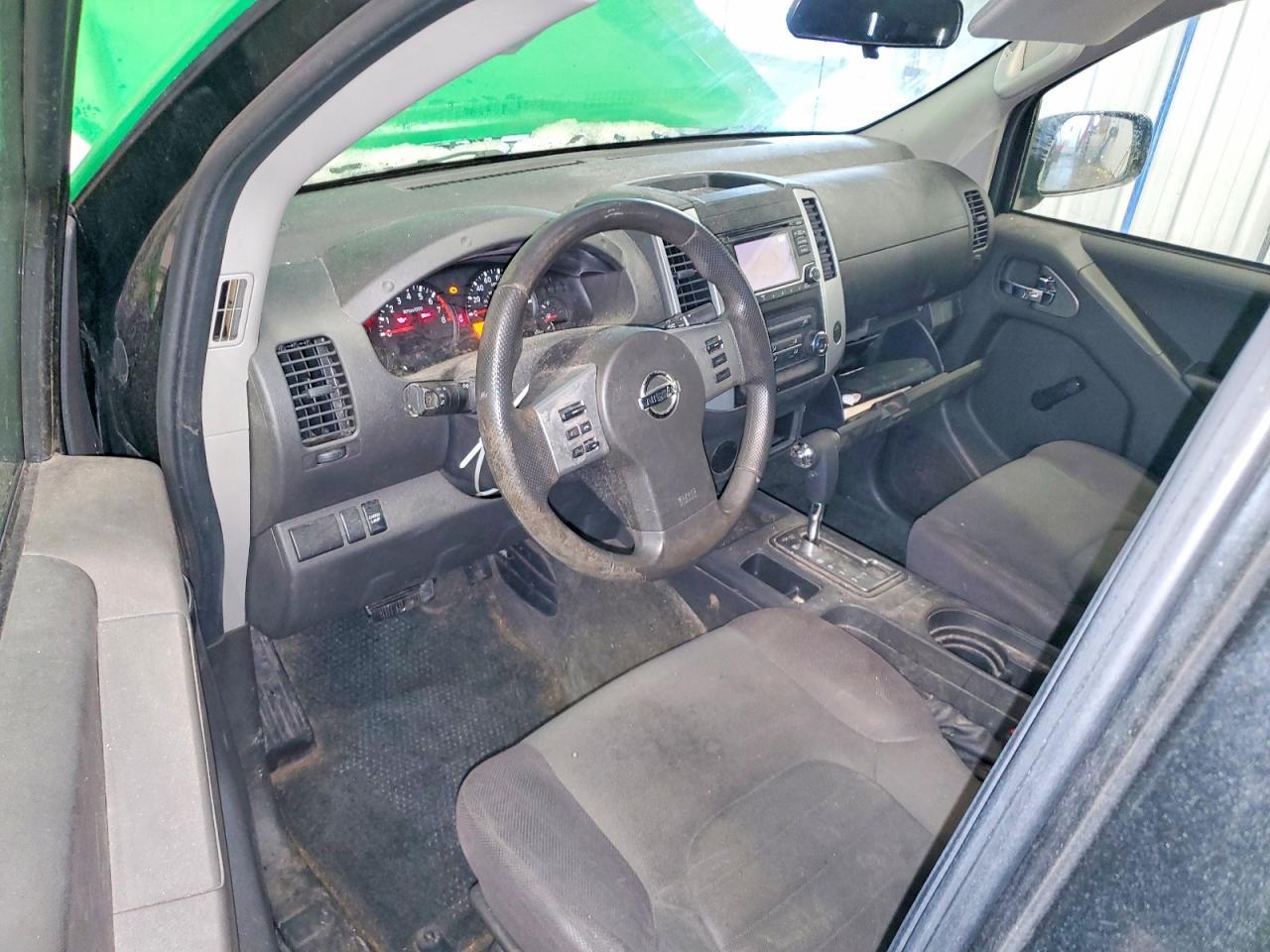 2017 Nissan Frontier s