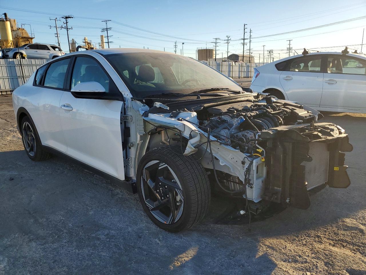 2025 KIA K4 ex