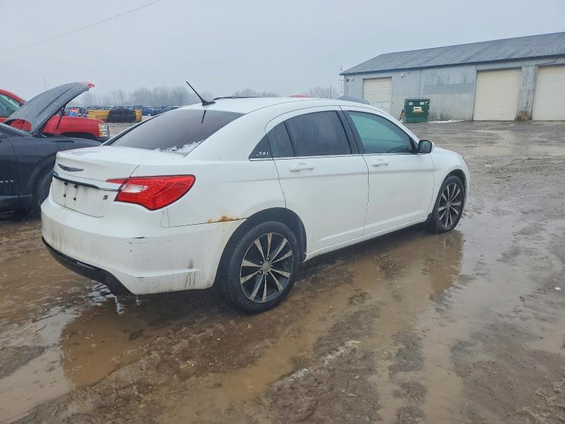 2014 Chrysler 200 Limited