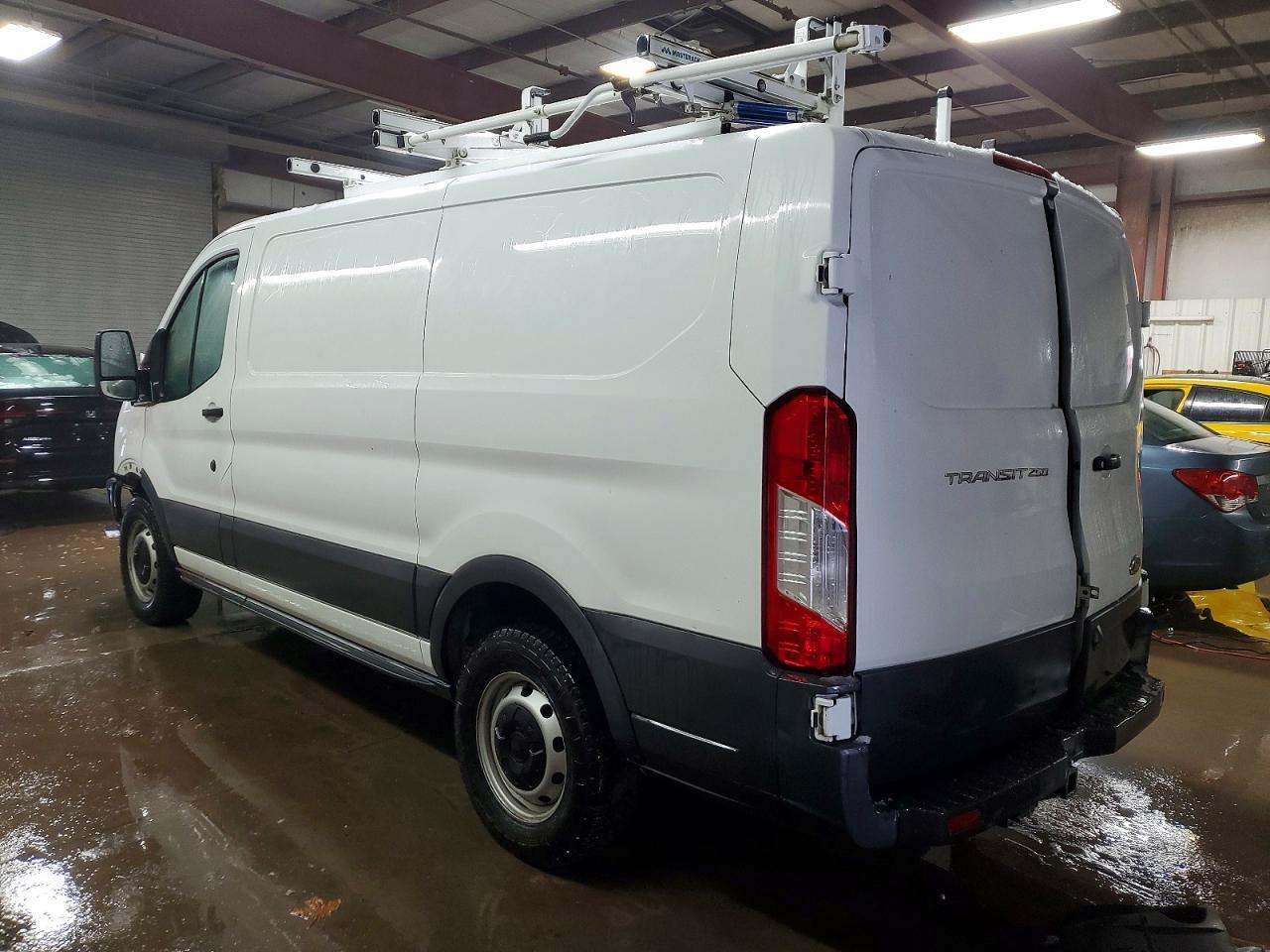 2018 Ford Transit Van T-250 LO