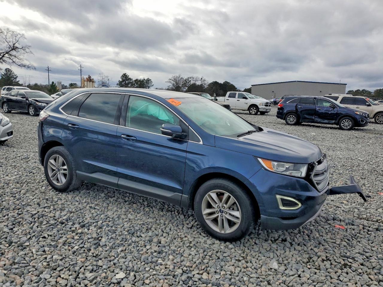 2017 Ford Edge sel