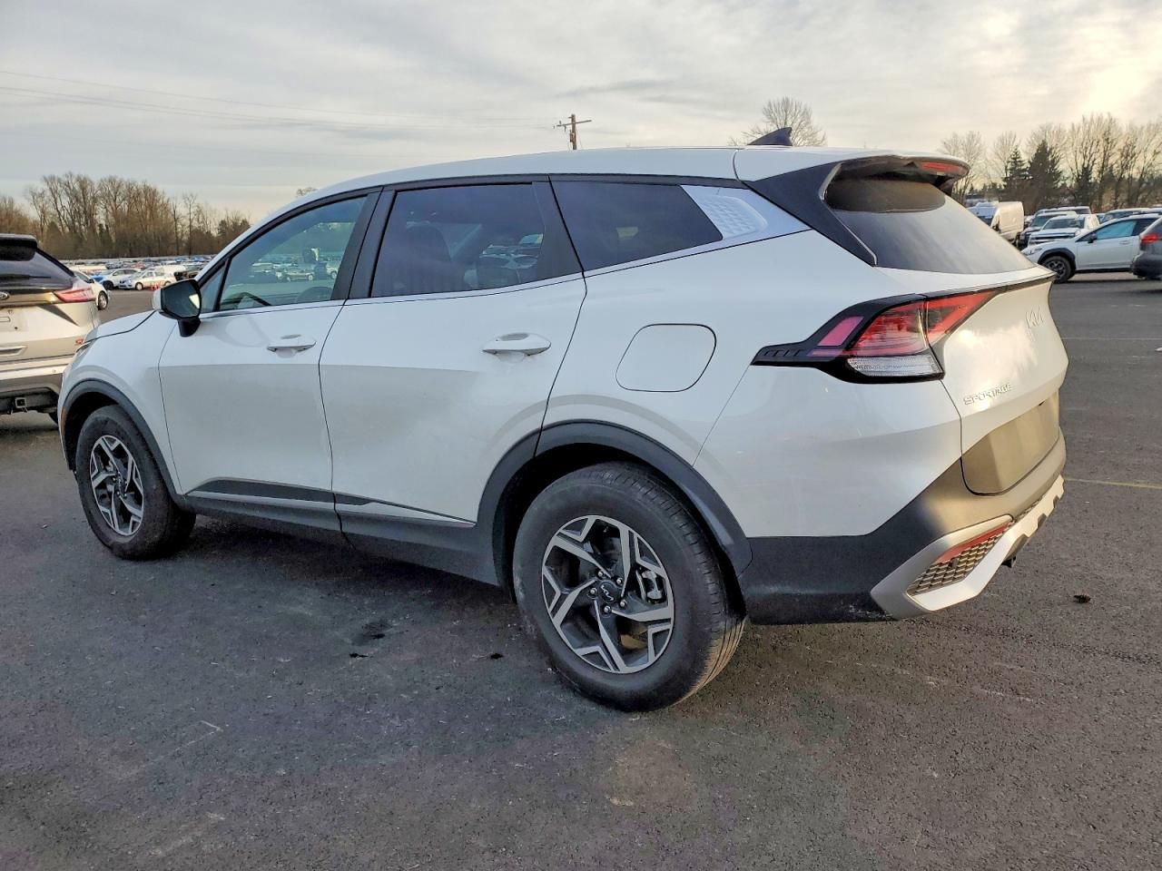 2025 KIA Sportage lx