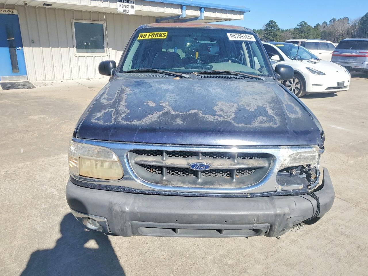 1999 Ford Explorer