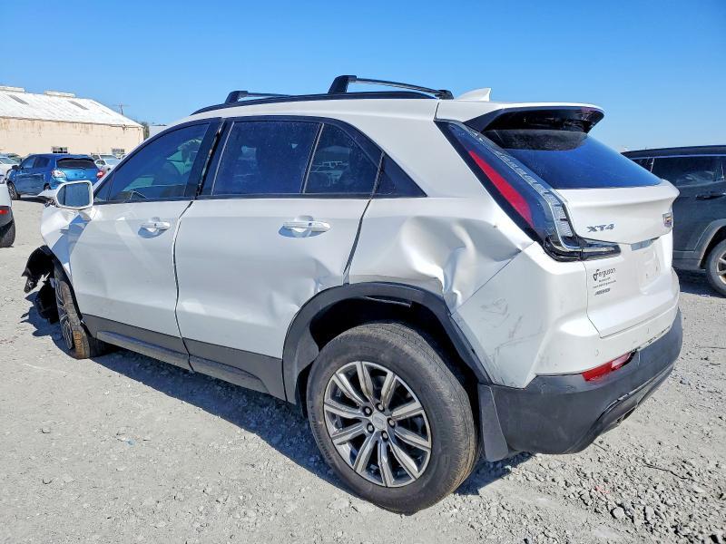 2020 Cadillac XT4 Sport