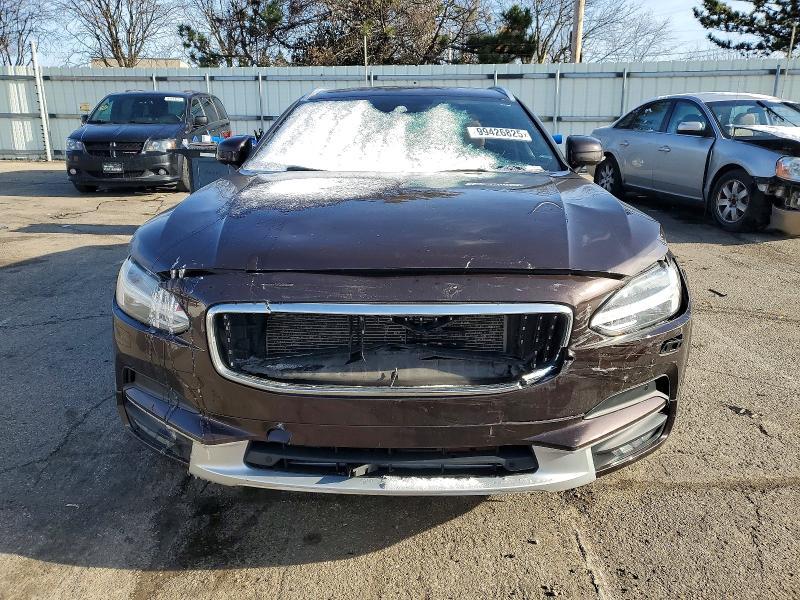 2020 Volvo V90 Cross Country T6 Inscription
