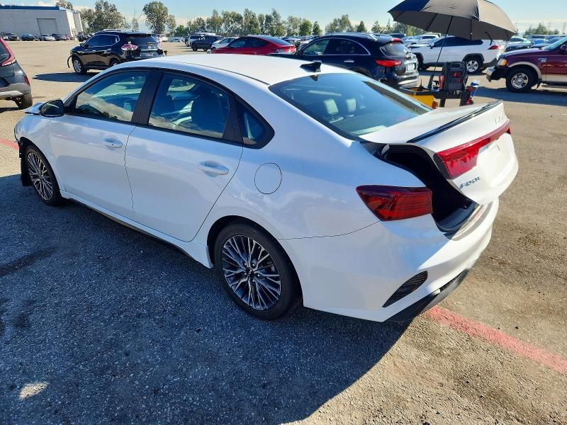 2023 KIA Forte gt Line