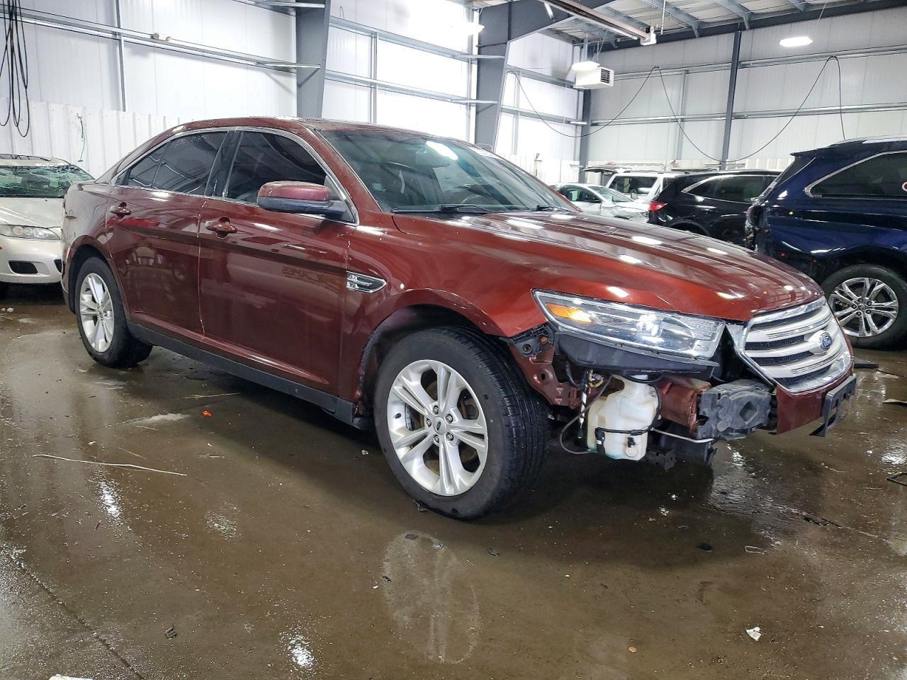 2016 Ford Taurus sel