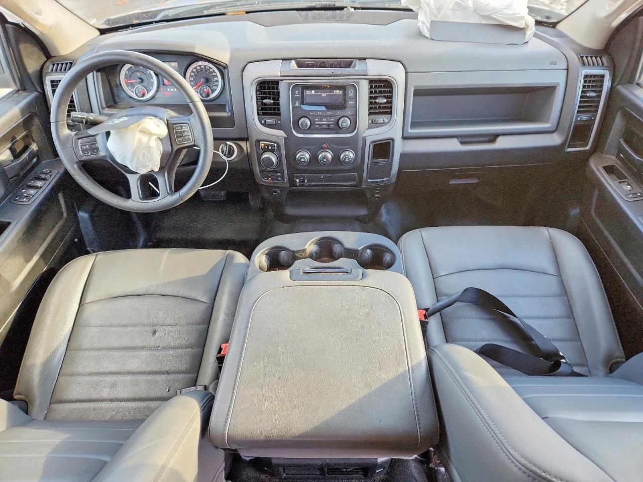 2020 Dodge RAM 1500 Classic Tradesman