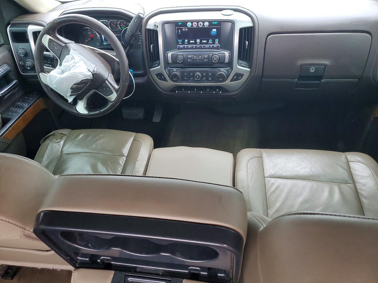 2017 GMC Sierra K1500 slt