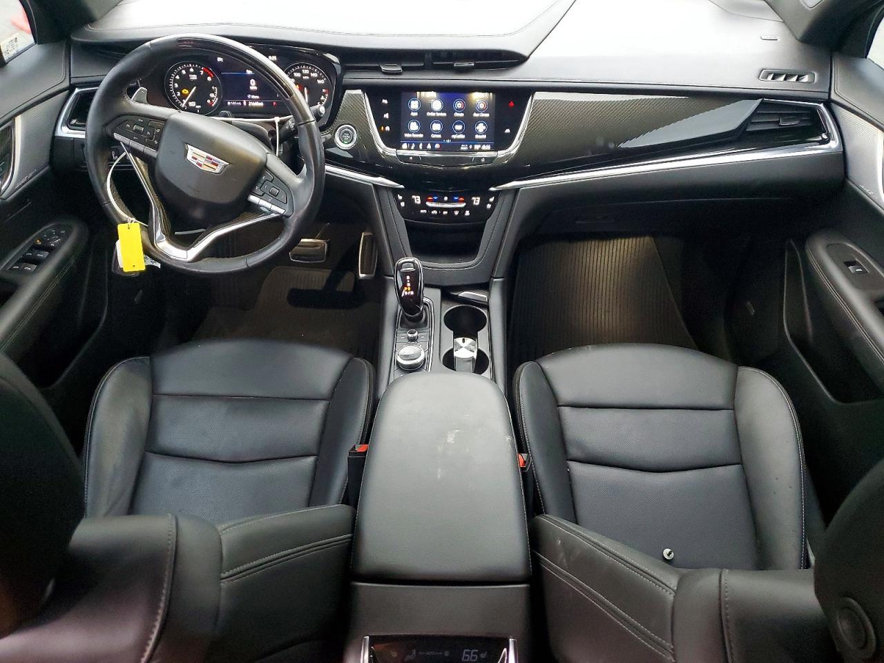 2023 Cadillac XT6 Sport