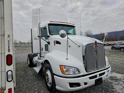 Salvage cars for sale from Copart Grantville, PA: 2013 Kenworth T660 Semi Truck