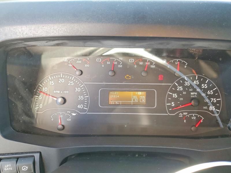 2024 International Mv607 box Truck