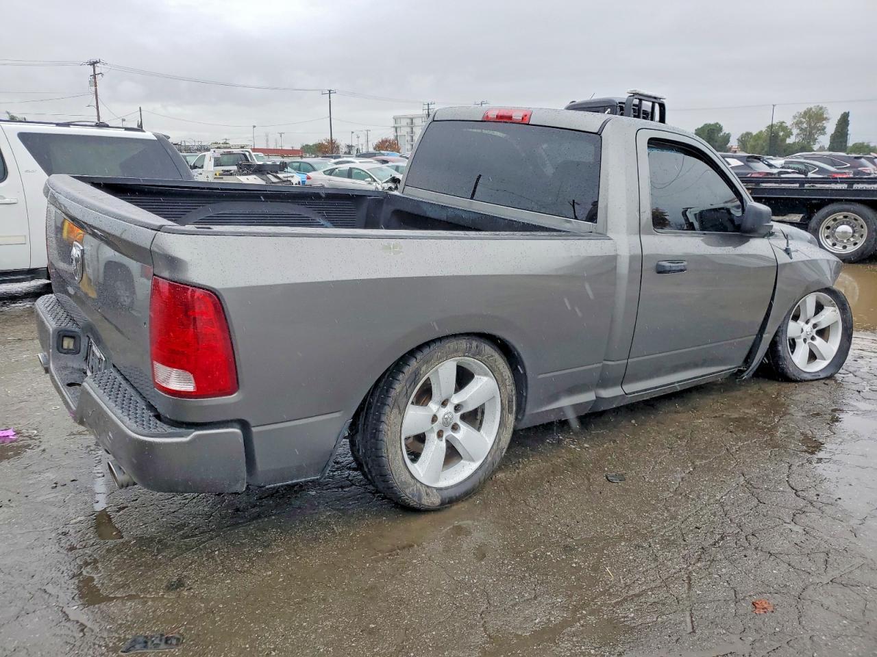 2013 Dodge Ram 1500 st