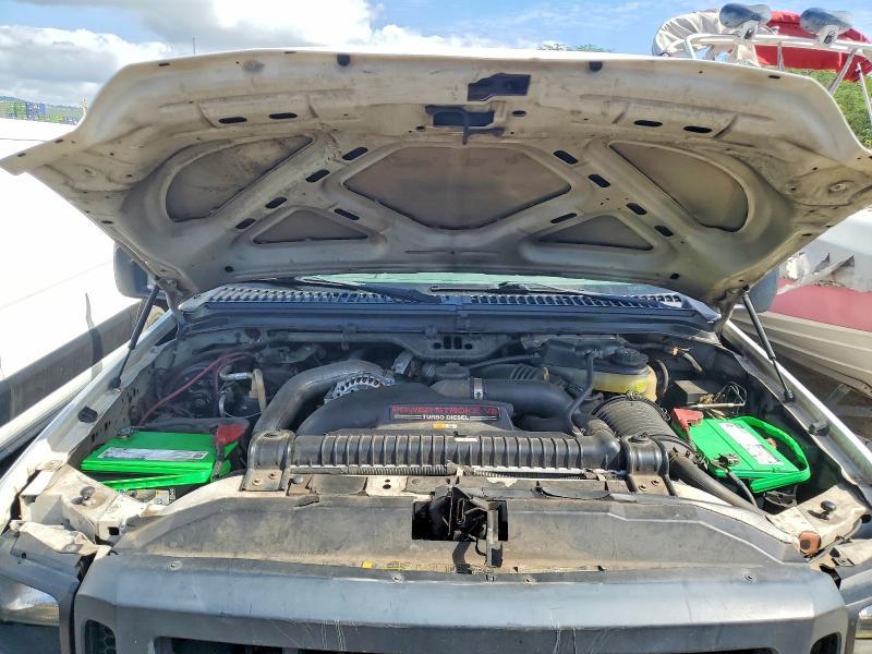 2007 Ford F550 Super Duty Flatbed Truck