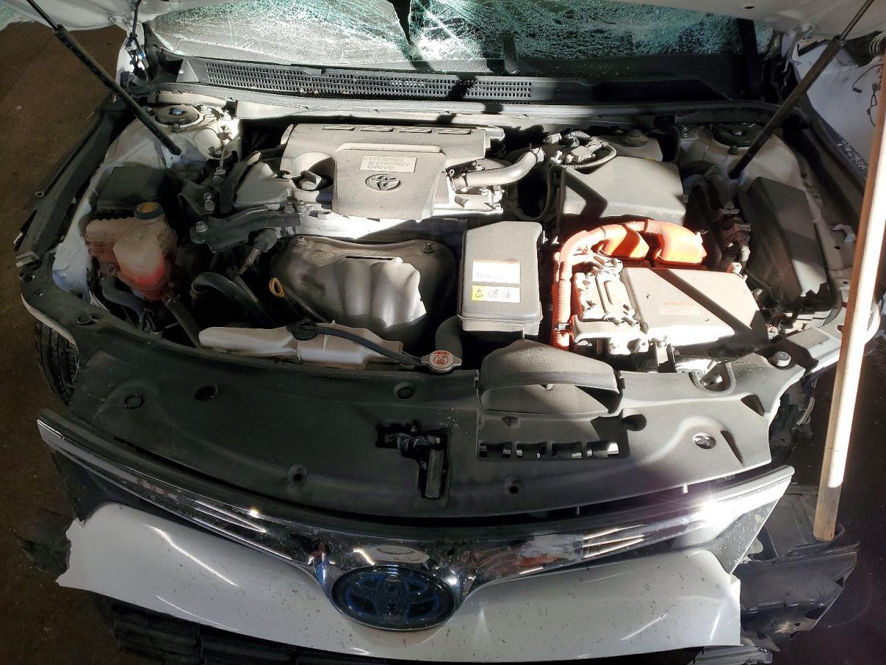 2016 Toyota Avalon Hybrid