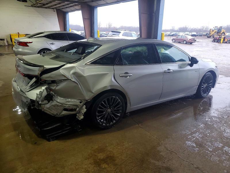 2021 Toyota Avalon xse