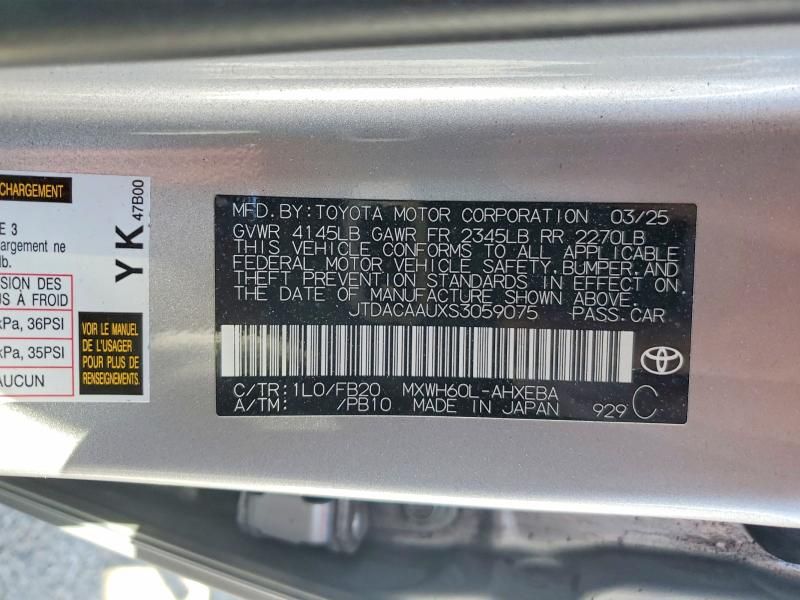 2025 Toyota Prius le