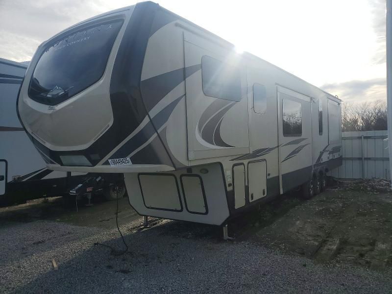 2018 Montana Anniversar-RV