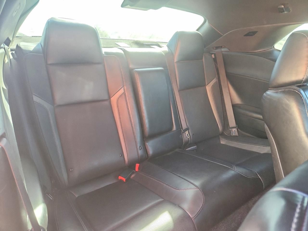 2018 Dodge Challenger gt