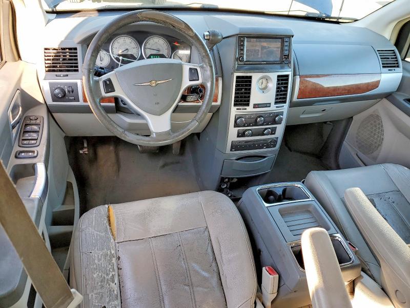 2008 Chrysler Town & Country Touring