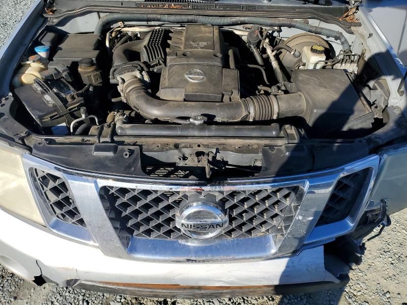 2011 Nissan Pathfinder s