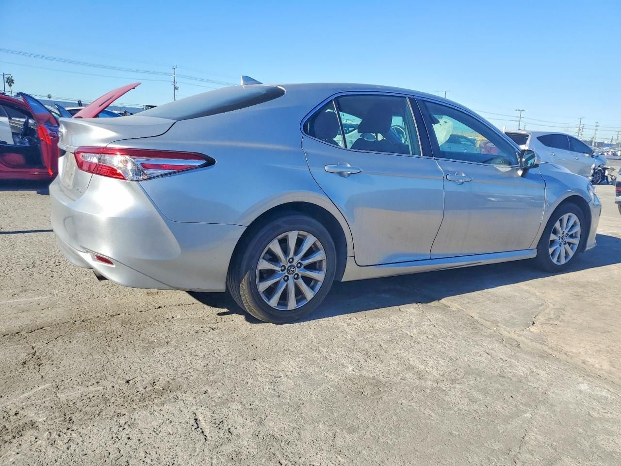 2020 Toyota Camry le